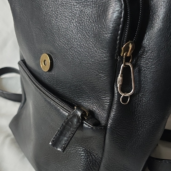 Gorgeous HOBO International Leather Backpack Daypack Bag Purse - Picture 5 of 11